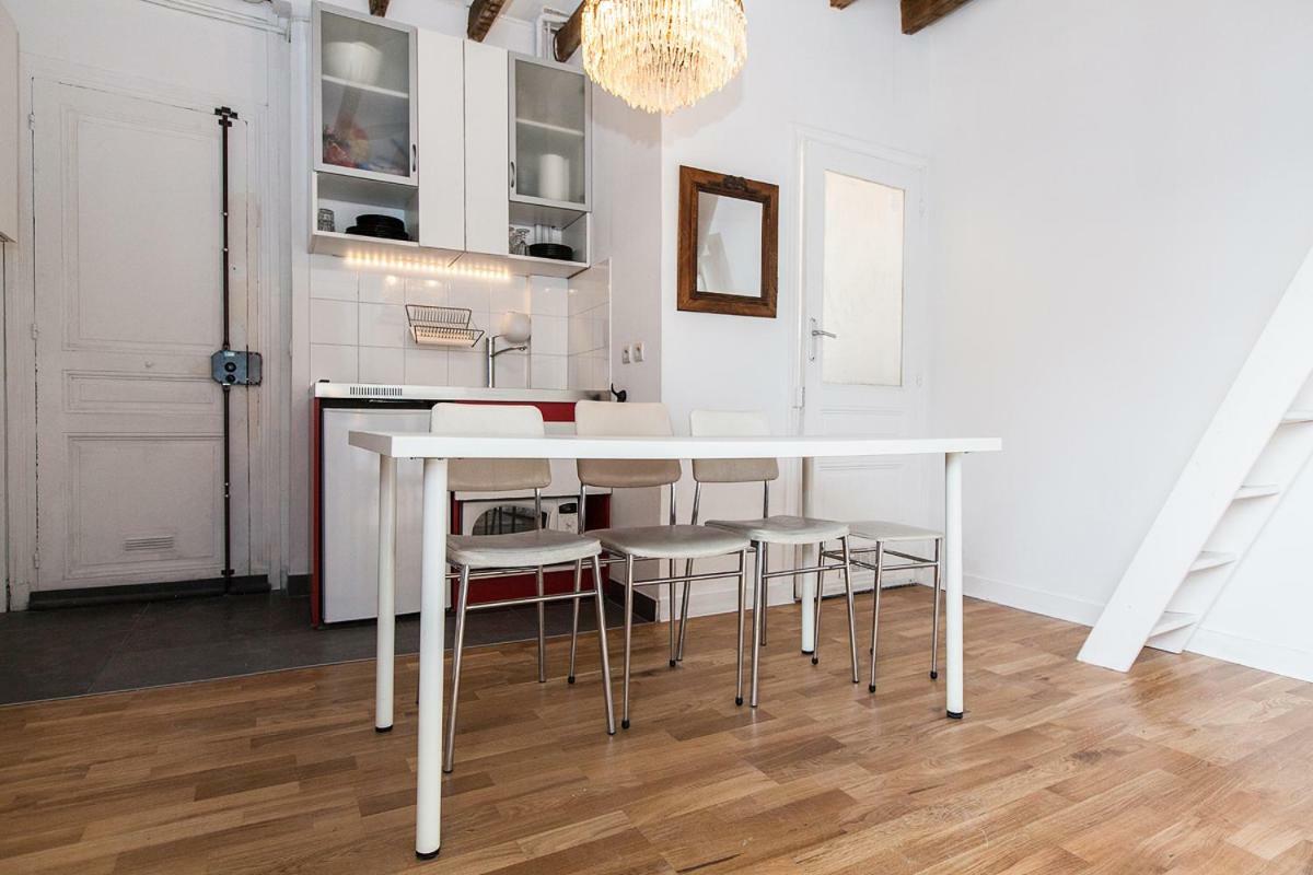Charming 30m² Border Of Montmartre Apartamento París