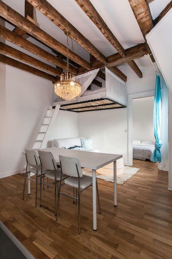 Charming 30m² Border Of Montmartre