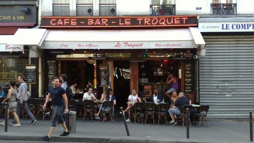 Charming 30m² Border Of Montmartre * París